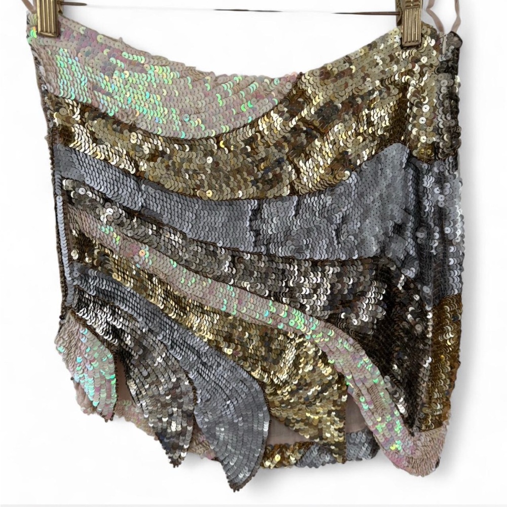 Jen's Pirate Booty Asymmetrical Sequin Skirt in Gold and Silver - Picture 4 of 7